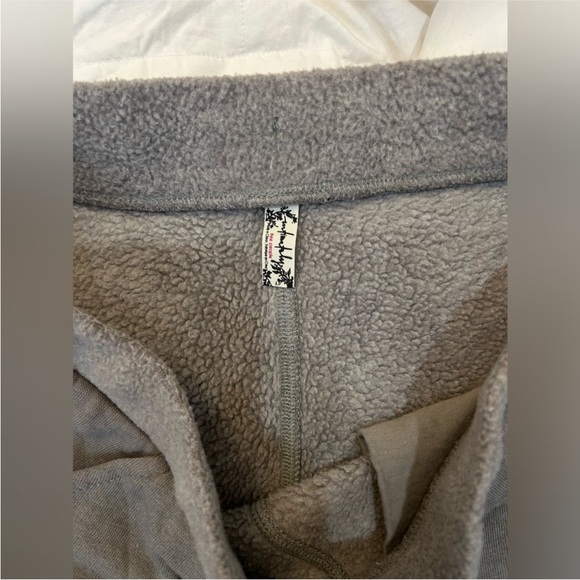 NWOT Free People Sweat Shorts Raw Hem - Picture 2 of 6